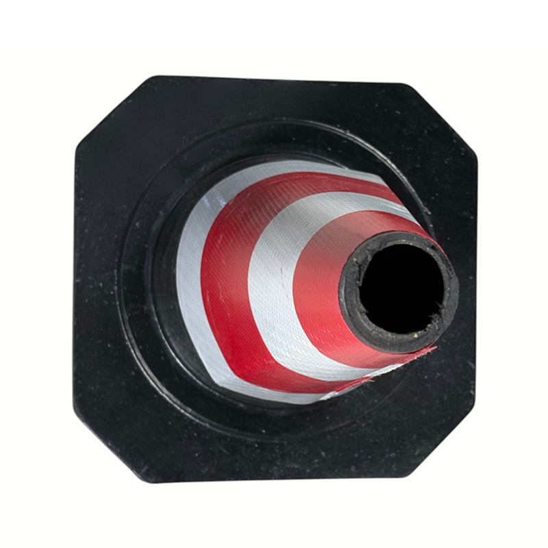 Cono stradale in gomma industriale per carichi pesanti di diverse dimensioni per una soluzione di sicurezza stradale economicamente vantaggiosa