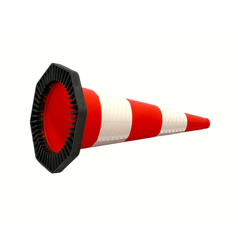 Cono di sicurezza stradale in PVC a base ottagonale ad alta visibilità con resistenza al vento e stabilità superiori