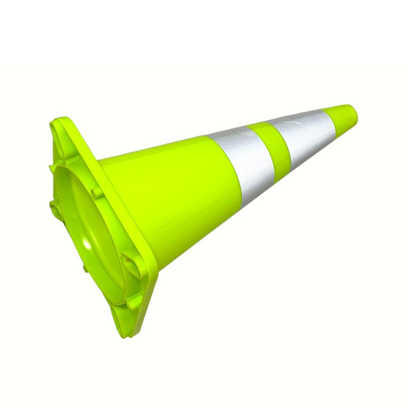 Cono di sicurezza stradale in PVC ad alta elasticità con base in gomma ponderata opzionale per il controllo della strada in tutte le condizioni atmosferiche e l'isolamento dei pericoli