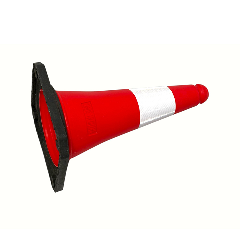 Cono di sicurezza stradale riflettente in PE ad alta visibilità da 50/75/100 cm per la gestione stradale