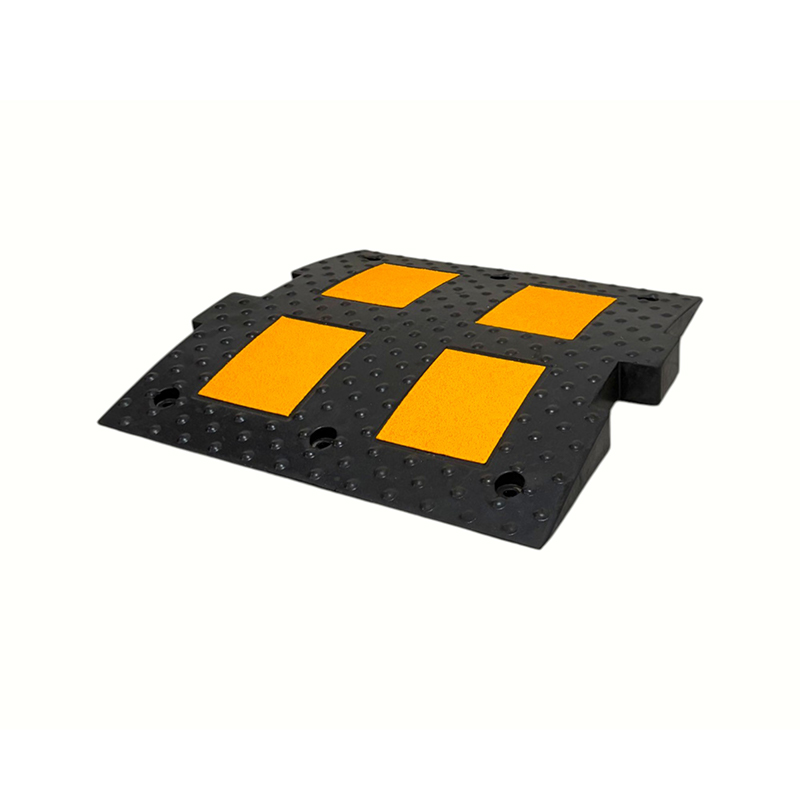 Dissuasori di velocità in gomma ad incastro modulari ad alta densità standard europeo