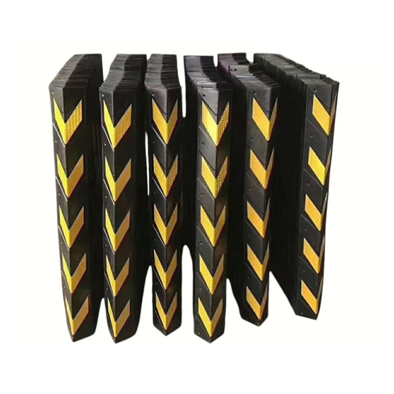 Protezioni angolari in gomma industriali riflettenti per carichi pesanti con design ad angolo retto a 90 gradi