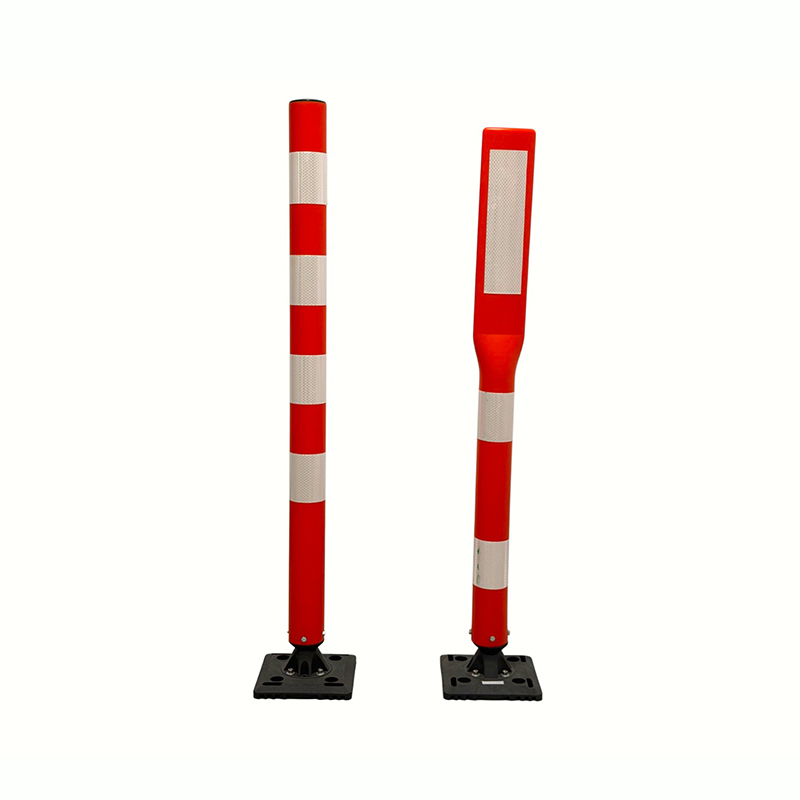 Palo delineatore di traffico a montaggio superficiale con base avvitata Palo delineatore di traffico a montaggio superficiale con base avvitata