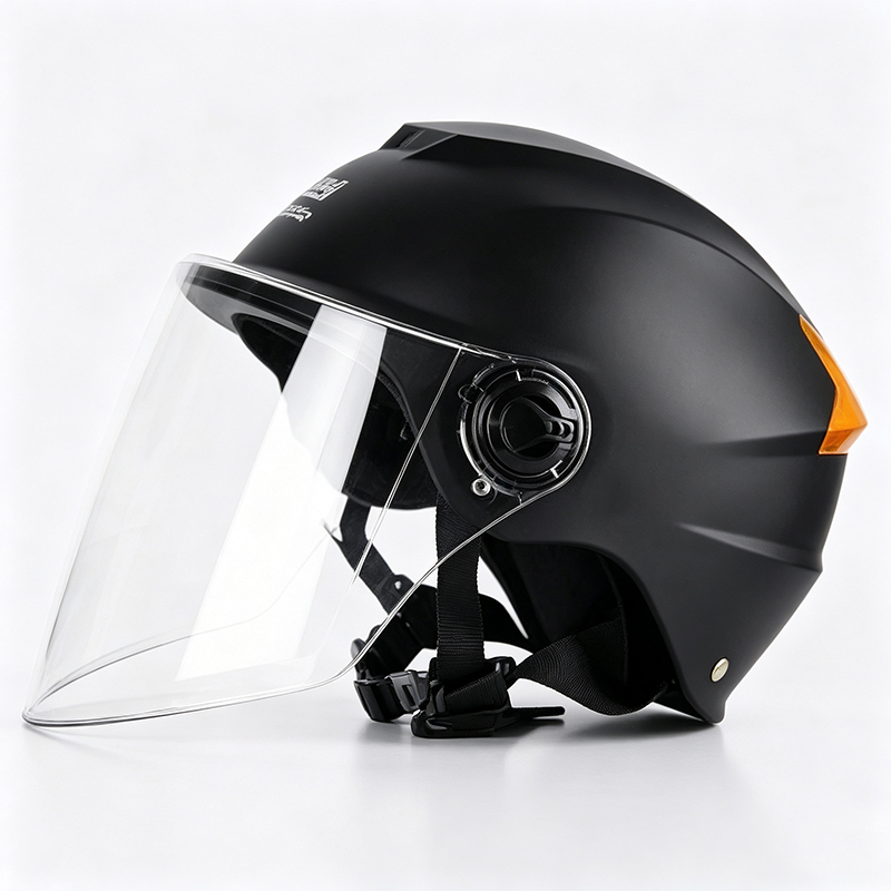 Casco da equitazione utilitario con protezione per gli occhi integrata